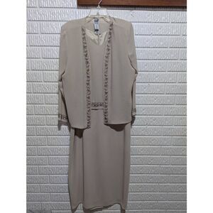 R & M Richards Karen Kwong Women's Beige Beaded 2Pc Formal Dress & Jacket Size 1